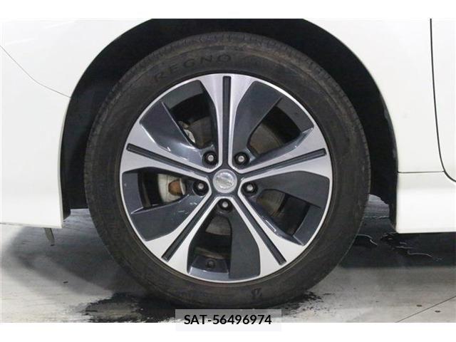 Nissan LEAF 2017-10 8413183-23