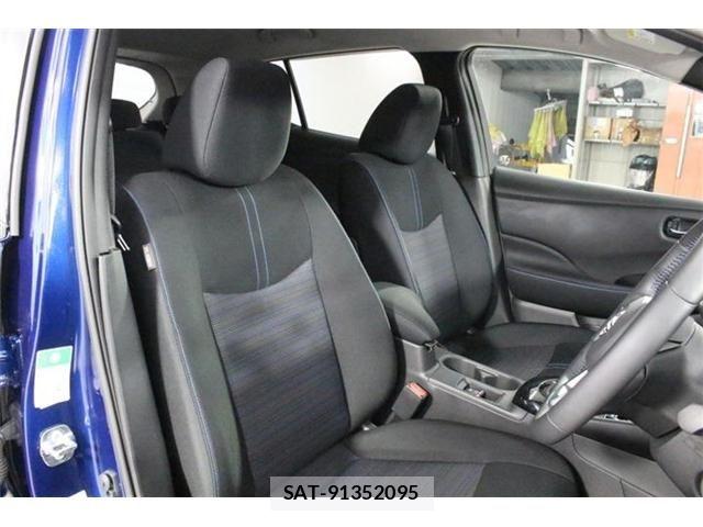 Nissan LEAF 2022-02 8413180-24