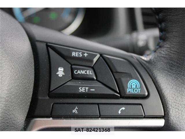 Nissan LEAF 2021-07 8413179-5