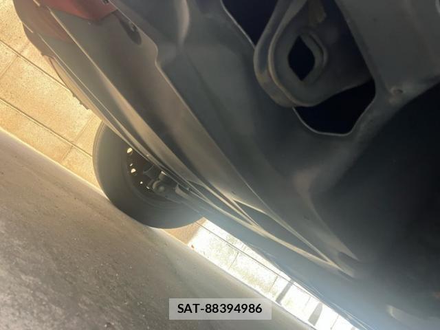 Nissan LEAF 2016-05 8413186-11