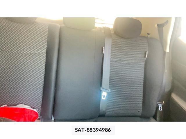 Nissan LEAF 2016-05 8413186-13