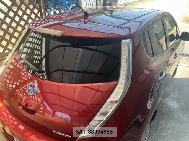 Nissan LEAF 2016-05 8413186-2