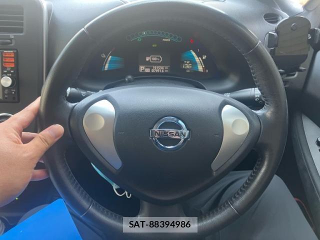 Nissan LEAF 2016-05 8413186-8