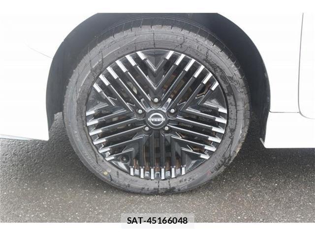 Nissan LEAF 2023-02 8413178-10