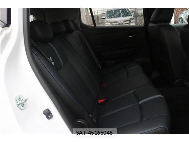 Nissan LEAF 2023-02 8413178-26