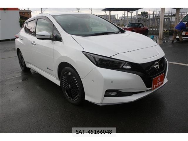 Nissan LEAF 2023-02 8413178-2