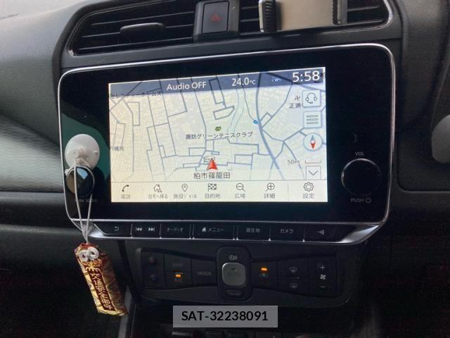 Nissan LEAF 2022-03 8413181-20