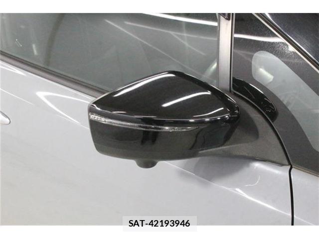 Nissan LEAF 2020-03 8413182-9