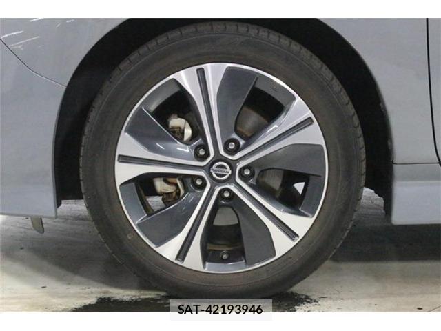 Nissan LEAF 2020-03 8413182-23