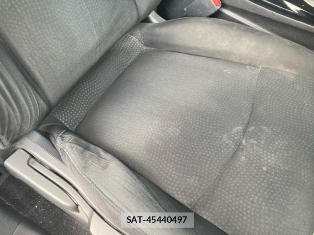 Nissan LEAF 2016-05 8413200-22