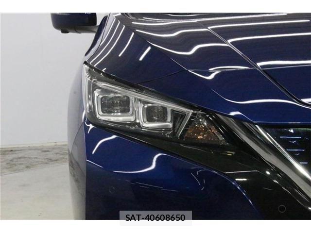 Nissan LEAF 2020-11 8413184-11