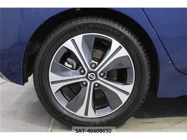 Nissan LEAF 2020-11 8413184-23