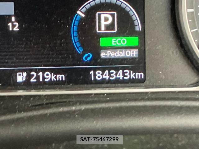 Nissan LEAF 2019-09 8438317-12