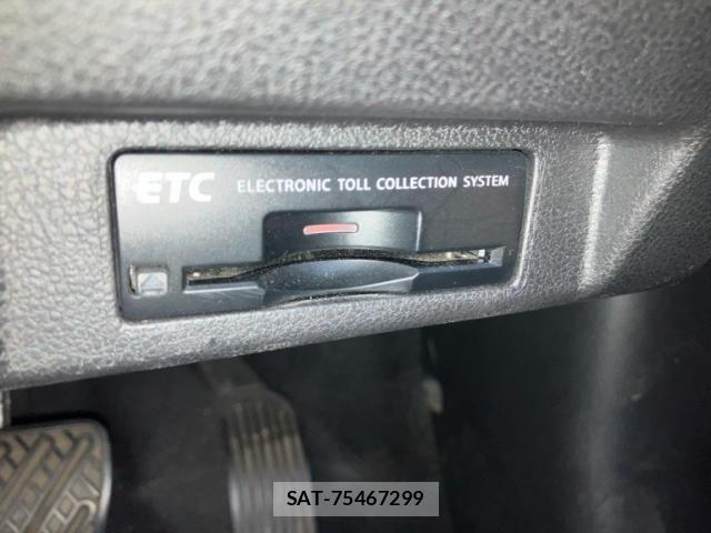 Nissan LEAF 2019-09 8438317-14