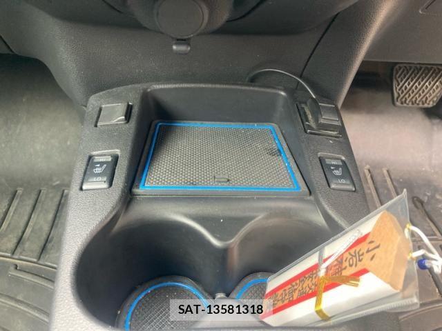 Nissan LEAF 2015-12 8438316-14