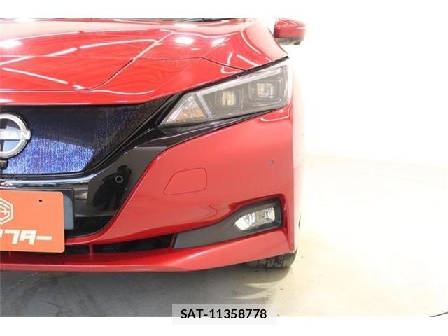Nissan LEAF 2022-07 8457777-14