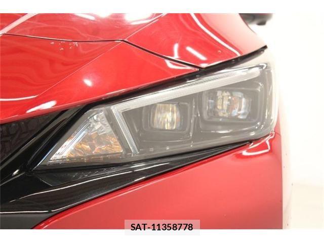 Nissan LEAF 2022-07 8457777-15