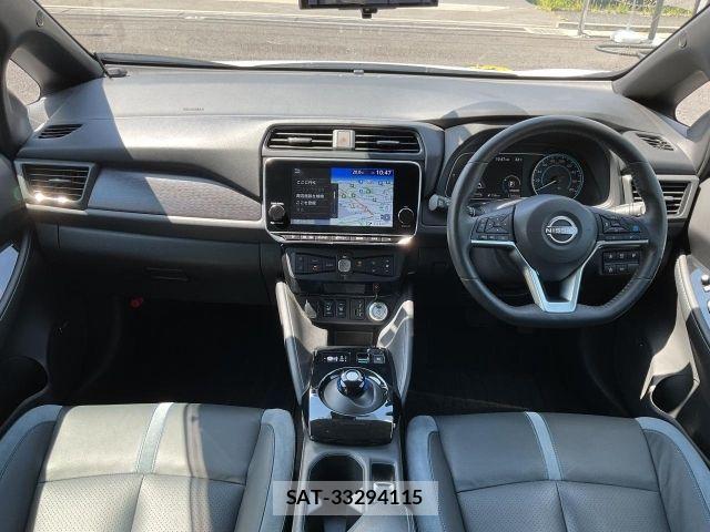 Nissan LEAF 2022-07 8485607-1