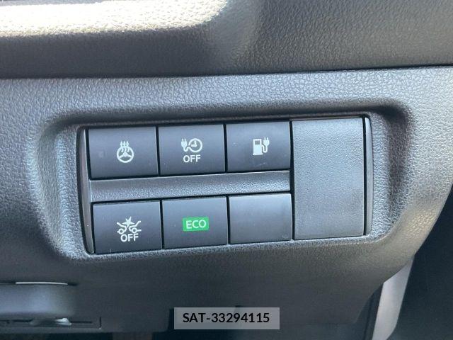 Nissan LEAF 2022-07 8485607-21