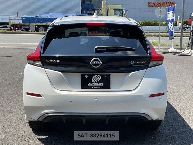 Nissan LEAF 2022-07 8485607-4