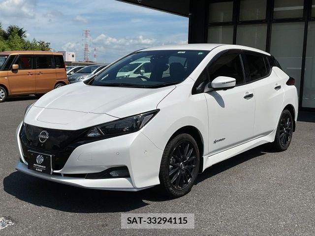 Nissan LEAF 2022-07 8485607-5