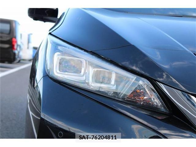 Nissan LEAF 2020-02 8485615-10