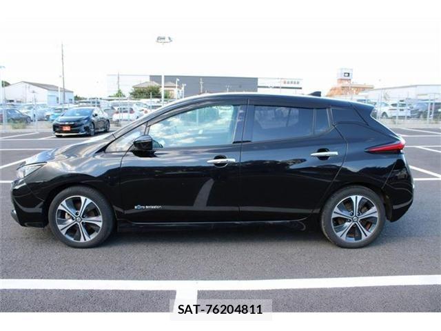 Nissan LEAF 2020-02 8485615-13