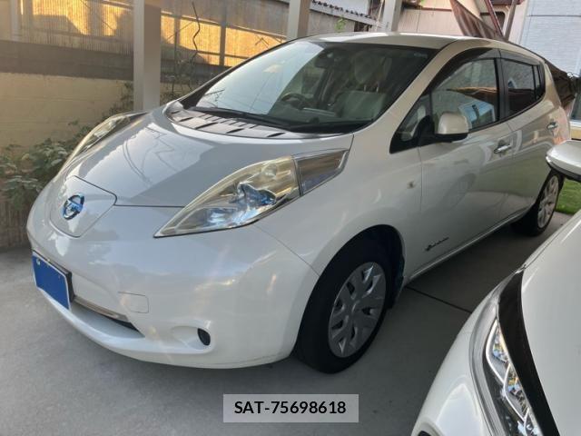 Nissan LEAF 2015-02 8485617-1