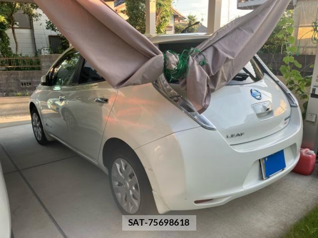 Nissan LEAF 2015-02 8485617-3