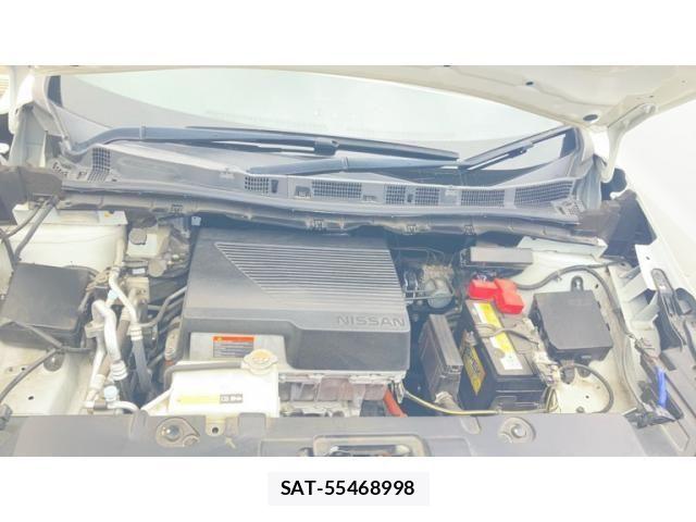 Nissan LEAF 2021-02 8485610-22