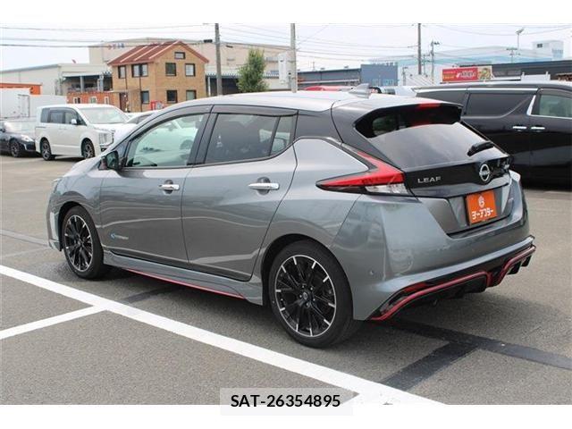 Nissan LEAF 2022-09 8525453-12
