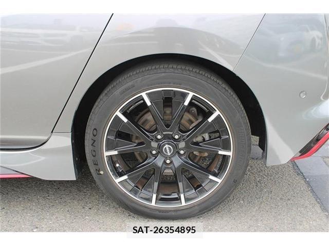 Nissan LEAF 2022-09 8525453-24