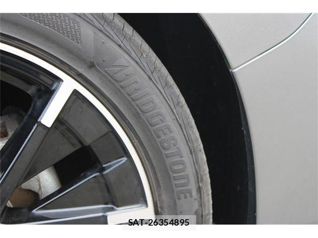 Nissan LEAF 2022-09 8525453-27