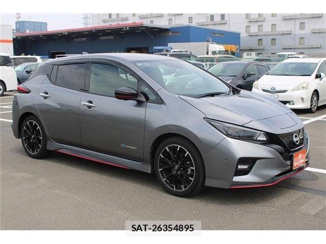 Nissan LEAF 2022-09 8525453-8