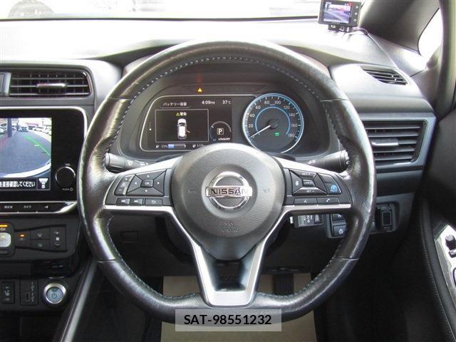 Nissan LEAF 2020-02 8525456-10