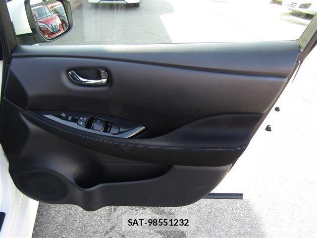 Nissan LEAF 2020-02 8525456-20
