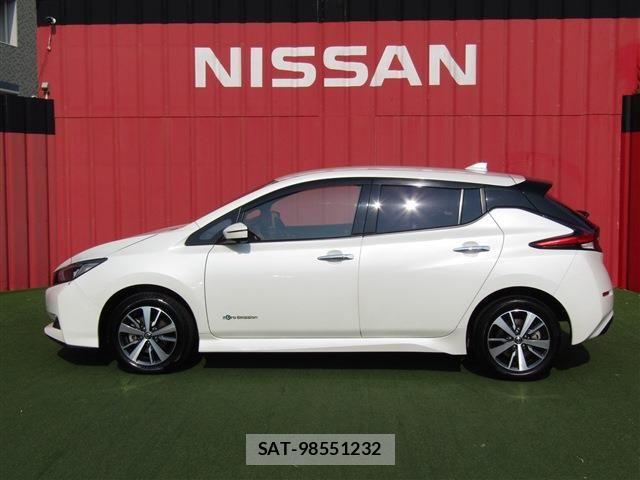 Nissan LEAF 2020-02 8525456-27