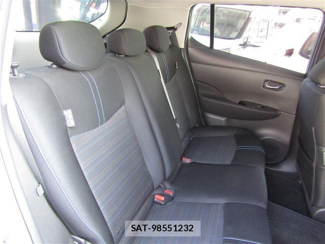 Nissan LEAF 2020-02 8525456-6