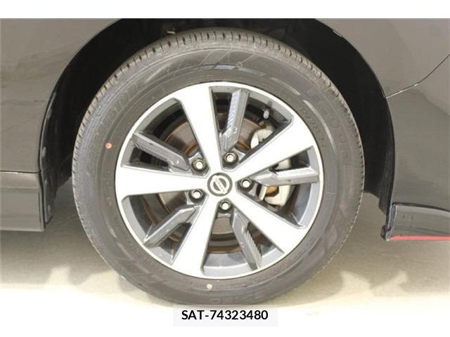 Nissan LEAF 2019-08 8525454-22