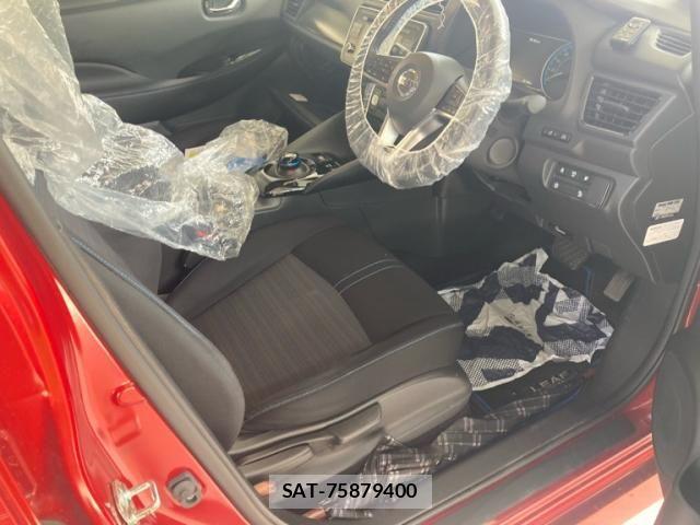 Nissan LEAF 2019-02 8525459-14