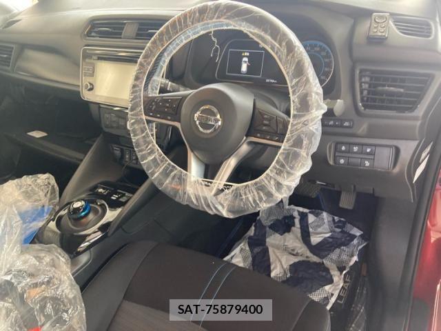 Nissan LEAF 2019-02 8525459-16