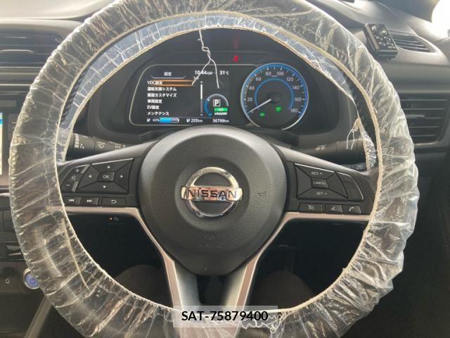 Nissan LEAF 2019-02 8525459-19