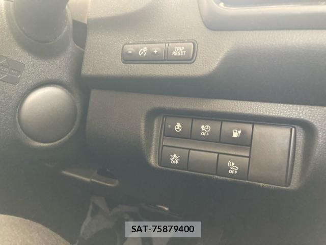 Nissan LEAF 2019-02 8525459-24