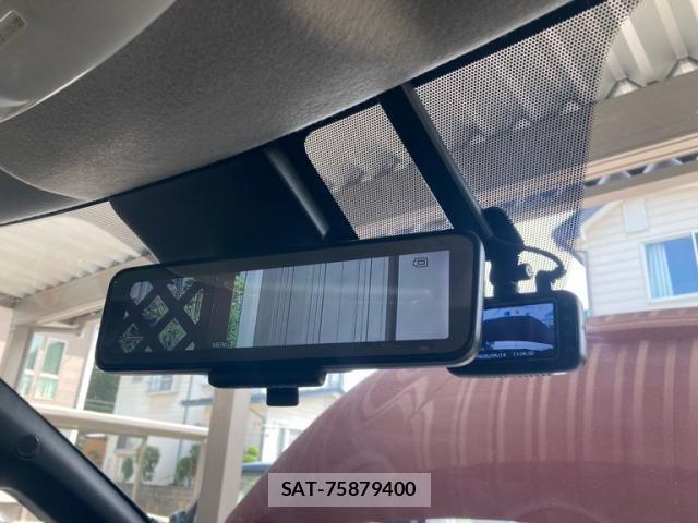 Nissan LEAF 2019-02 8525459-26