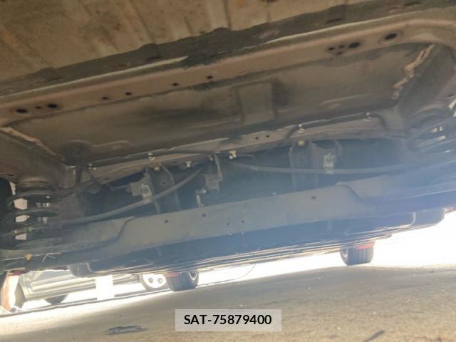 Nissan LEAF 2019-02 8525459-6