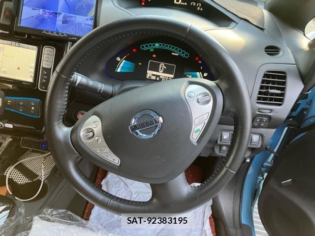 Nissan LEAF 2016-06 8525461-11