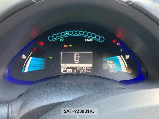 Nissan LEAF 2016-06 8525461-12