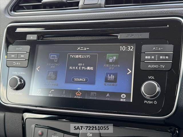 Nissan LEAF 2018-01 8525457-21