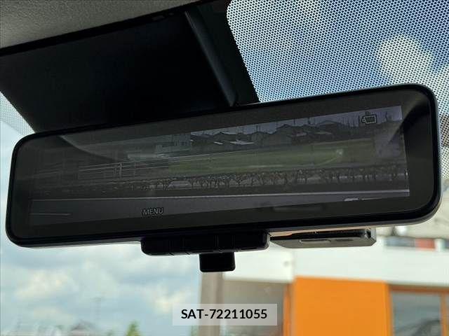Nissan LEAF 2018-01 8525457-3