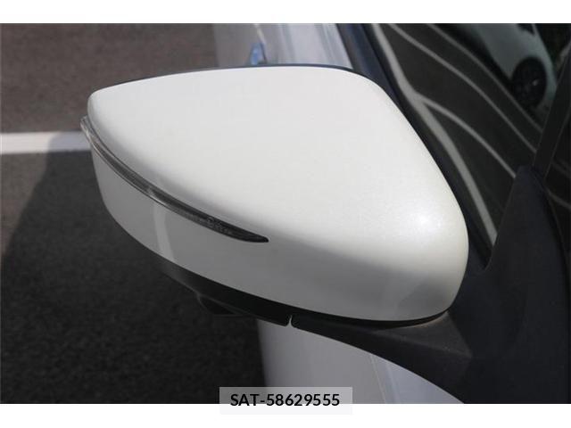 Nissan LEAF 2019-04 8525458-13